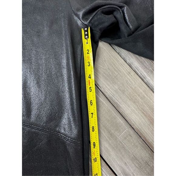 Hale Bob Ultra Suede Black Faux Leather Stretch Legging Size Medium - Picture 13 of 14